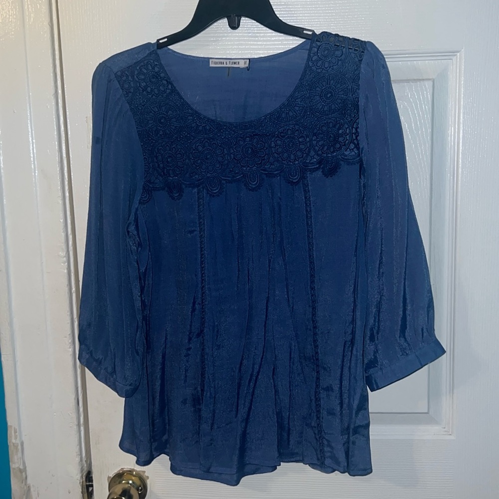 Figueroa & Flower Blouse in Blue - Medium